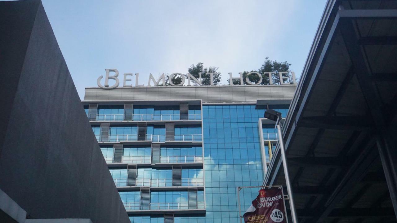 Palm Tree Condos Across Naia3 By Beth Manila Exteriör bild